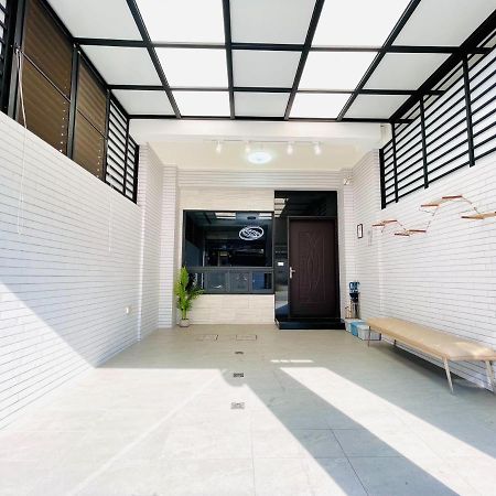 Six Seasons Inn - Qian He Tainan Exterior foto